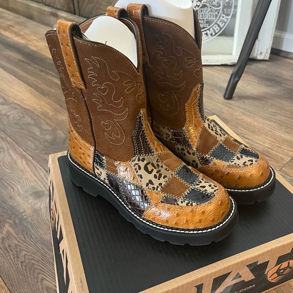 Ariat Fatbaby Jumble - Brown and Black Patchwork Cowboy Boots